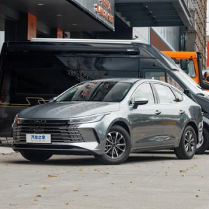 CHAZOR 2023 champion DM-i 55KM Luxury version