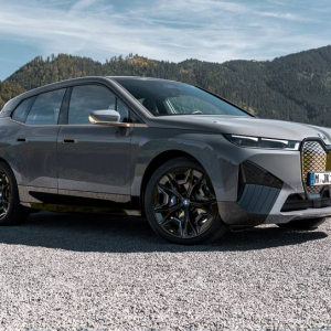 2025 BMW iX